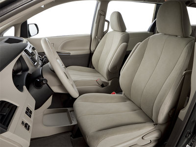 2013 Toyota Sienna LE 7 Passenger