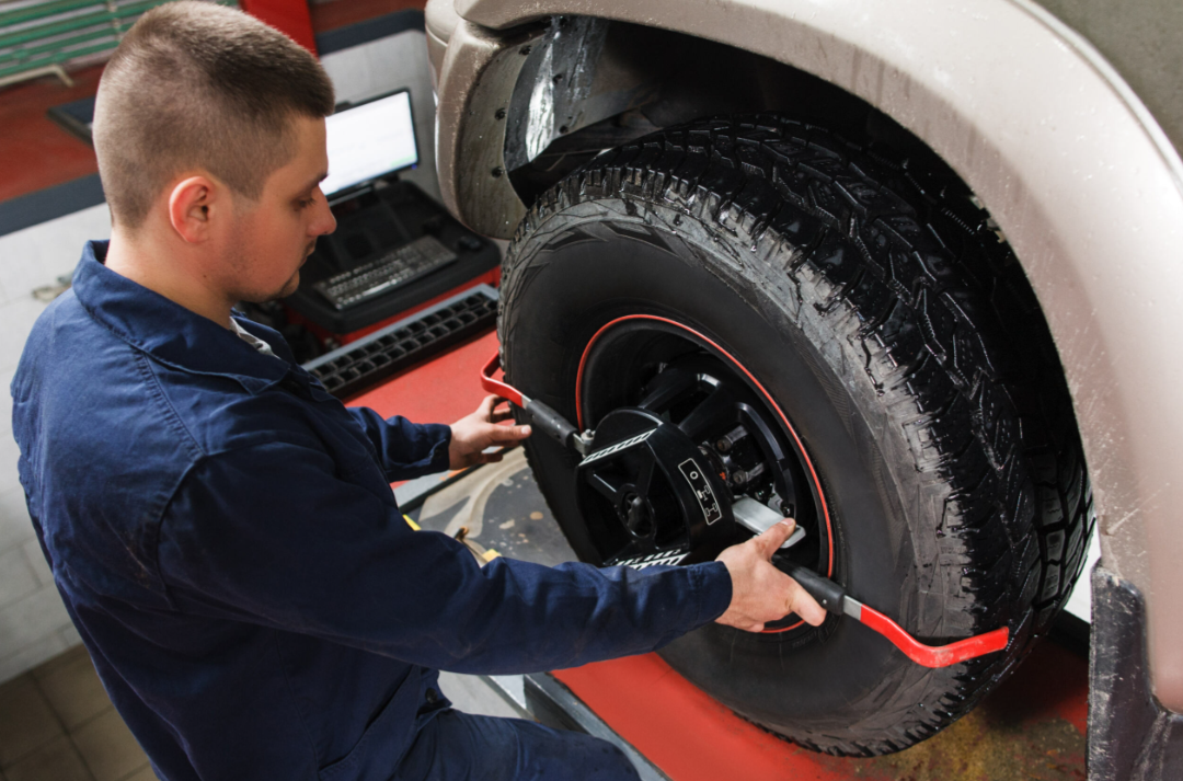 The Importance of Wheel Alignment in Kias: Symptoms and Solutions