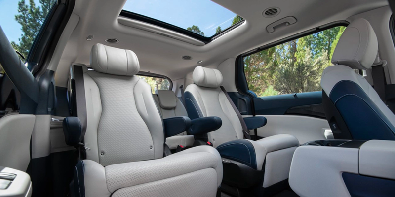 Family Adventures Await in the 2025 Kia Carnival