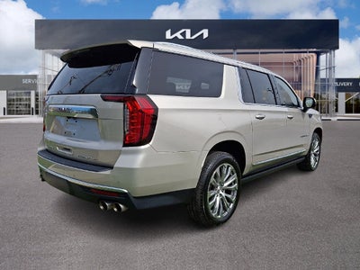 2022 GMC Yukon XL Denali