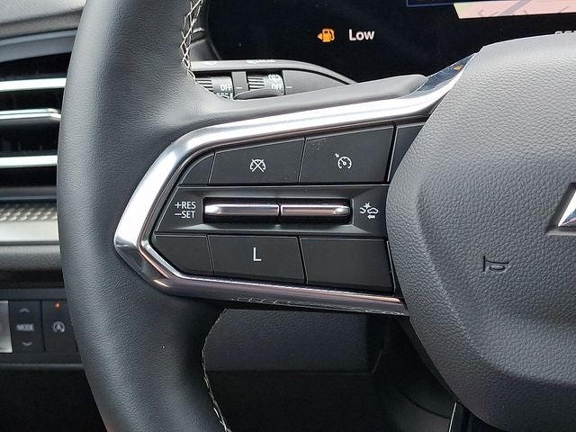 2024 Chevrolet Traverse LS