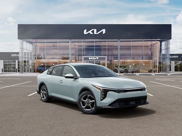 2026 Kia K4 Base