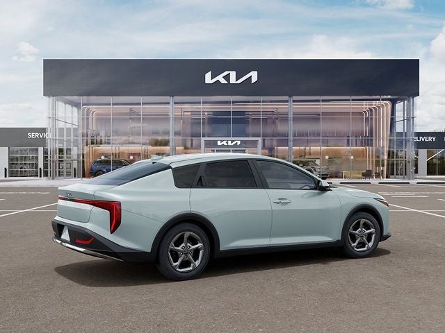 2026 Kia K4 Base