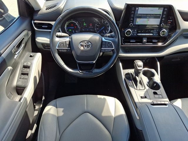 2021 Toyota Highlander Hybrid XLE