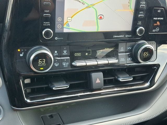 2021 Toyota Highlander Hybrid XLE