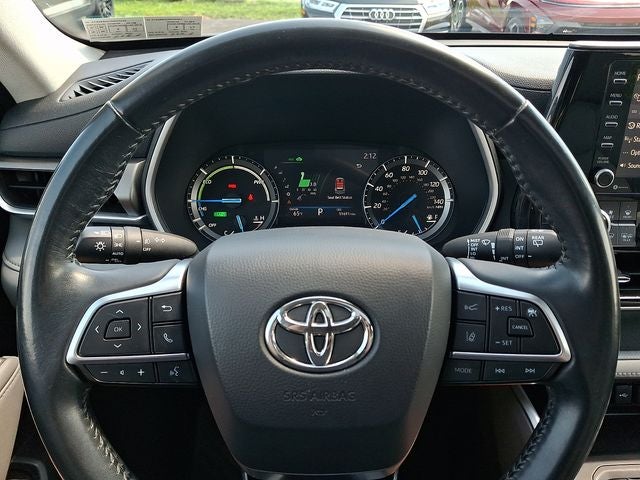 2021 Toyota Highlander Hybrid XLE