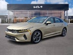 2022 Kia K5 EX