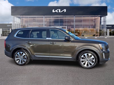 2022 Kia Telluride S
