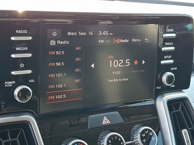 2023 Kia Sorento LX