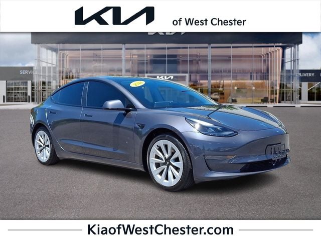 2022 Tesla Model 3 Long Range Dual Motor All-Wheel Drive's photo