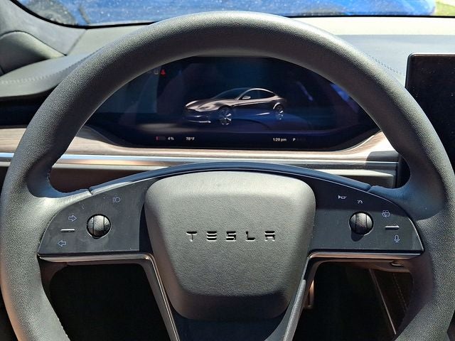 2023 Tesla Model S Base
