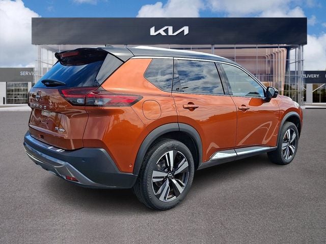 2023 Nissan Rogue SL
