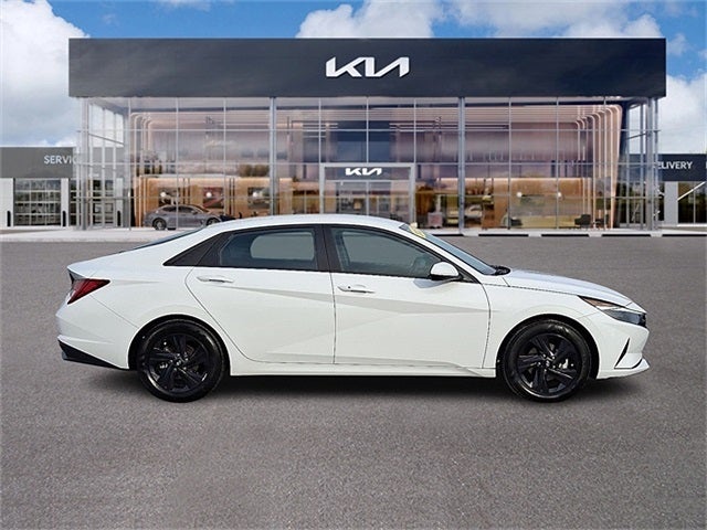 2023 Hyundai Elantra Hybrid Blue