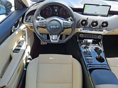2023 Kia Stinger GT-Line