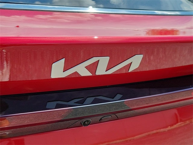 2025 Kia K5 EX