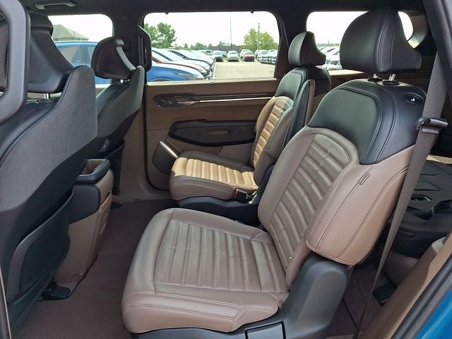 2024 Kia EV9 Land
