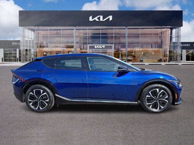 2022 Kia EV6 Wind