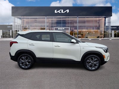 2024 Kia Seltos LX