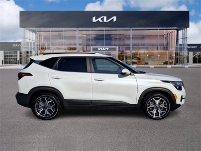 2022 Kia Seltos EX