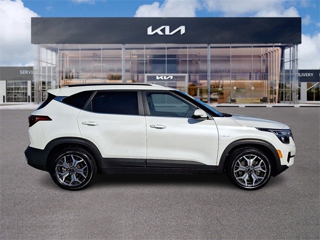 2022 Kia Seltos EX