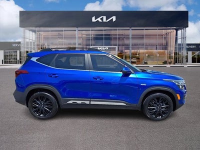 2022 Kia Seltos Nightfall