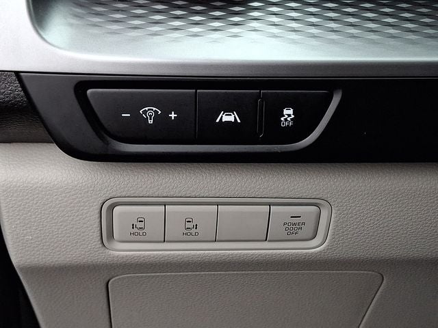 2023 Kia Carnival LX Seat Package