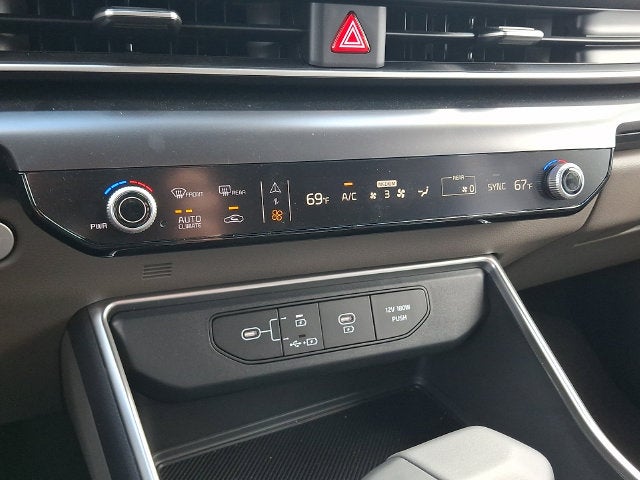 2026 Kia Carnival LXS