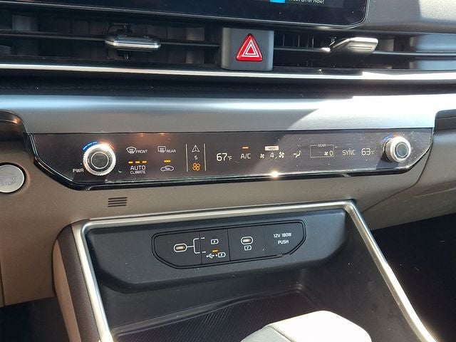 2025 Kia Carnival LXS