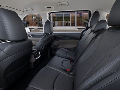 2026 Kia Carnival Base