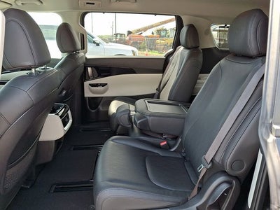 2024 Kia Carnival EX