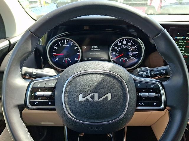 2024 Kia Carnival EX