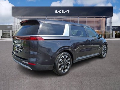2024 Kia Carnival EX