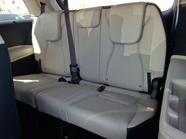 2025 Kia Carnival EX