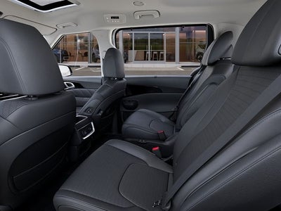 2026 Kia Carnival Base