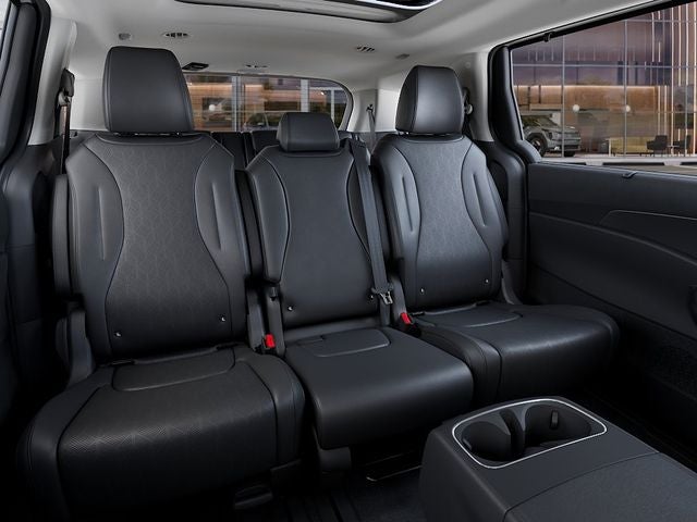 2026 Kia Carnival Hybrid Base
