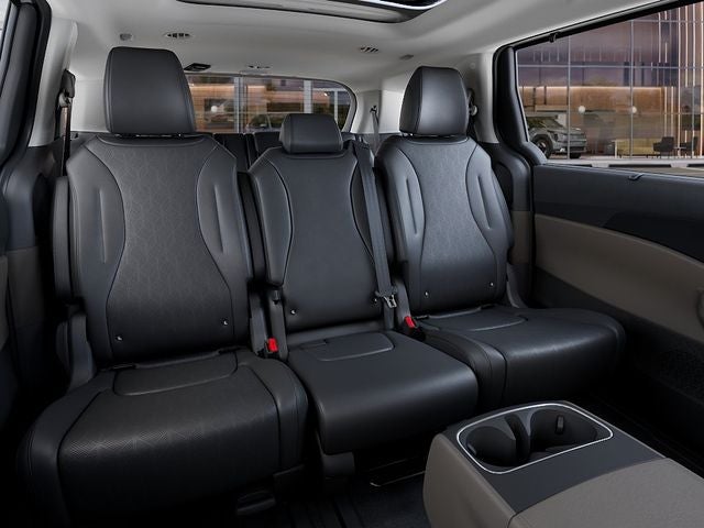 2026 Kia Carnival Hybrid Base