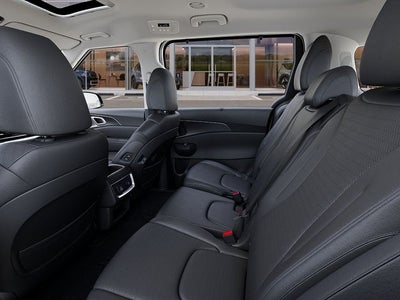 2027 Kia Carnival Hybrid Base
