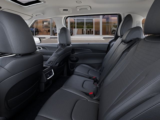 2027 Kia Carnival Hybrid Base