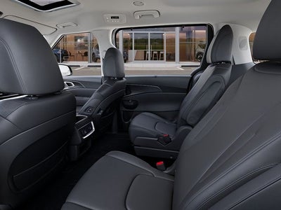 2027 Kia Carnival Hybrid Base