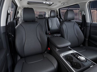 2026 Kia Carnival Hybrid Base