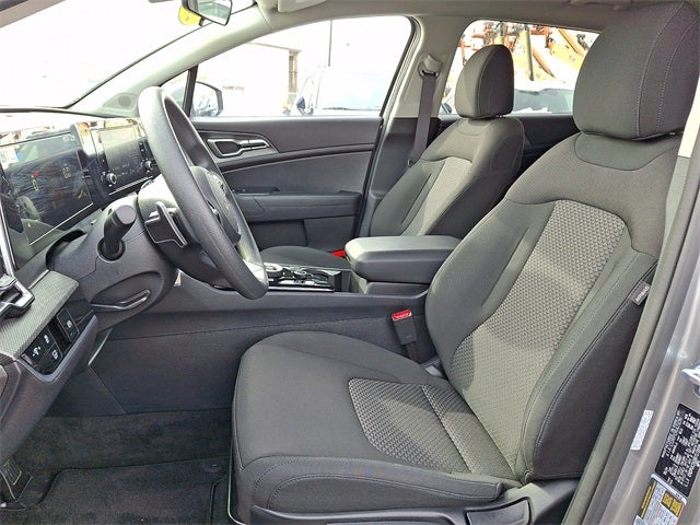 2024 Kia Sportage Hybrid LX