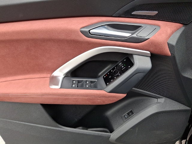2026 Audi SQ5 Prestige quattro