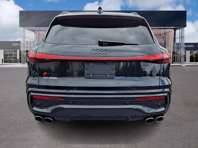 2026 Audi SQ5 Prestige quattro