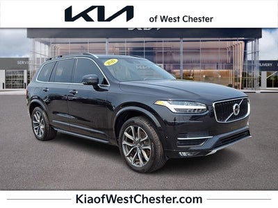 2017 Volvo XC90 T6 Momentum