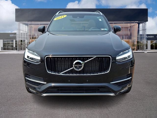 2017 Volvo XC90 T6 Momentum