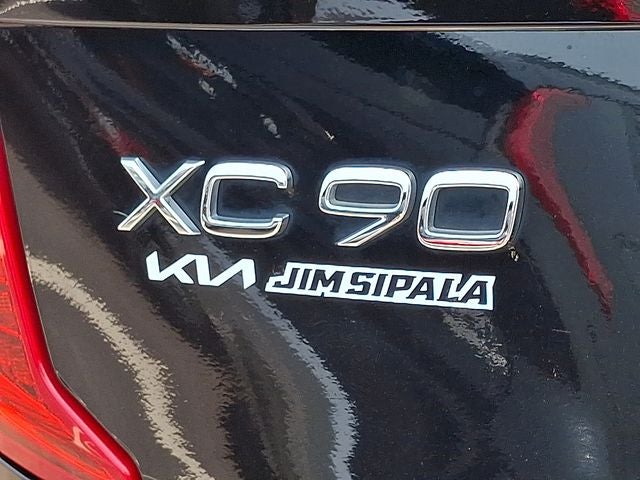 2017 Volvo XC90 T6 Momentum