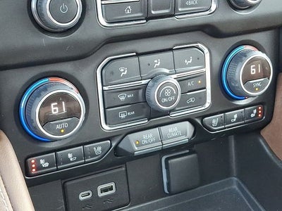 2022 Chevrolet Suburban High Country