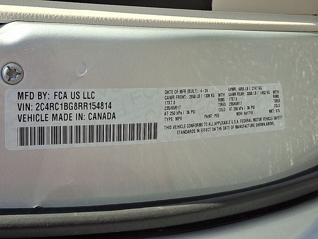 2024 Chrysler Pacifica Touring L
