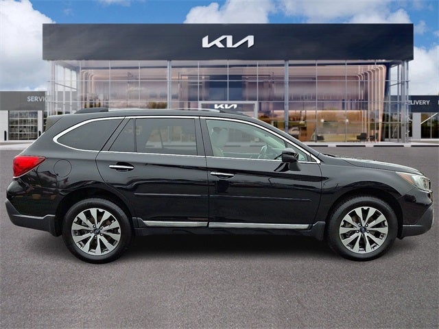 2019 Subaru Outback 2.5i Touring