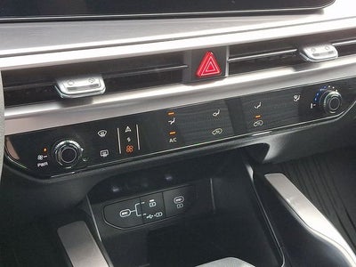 2025 Kia Sorento LX